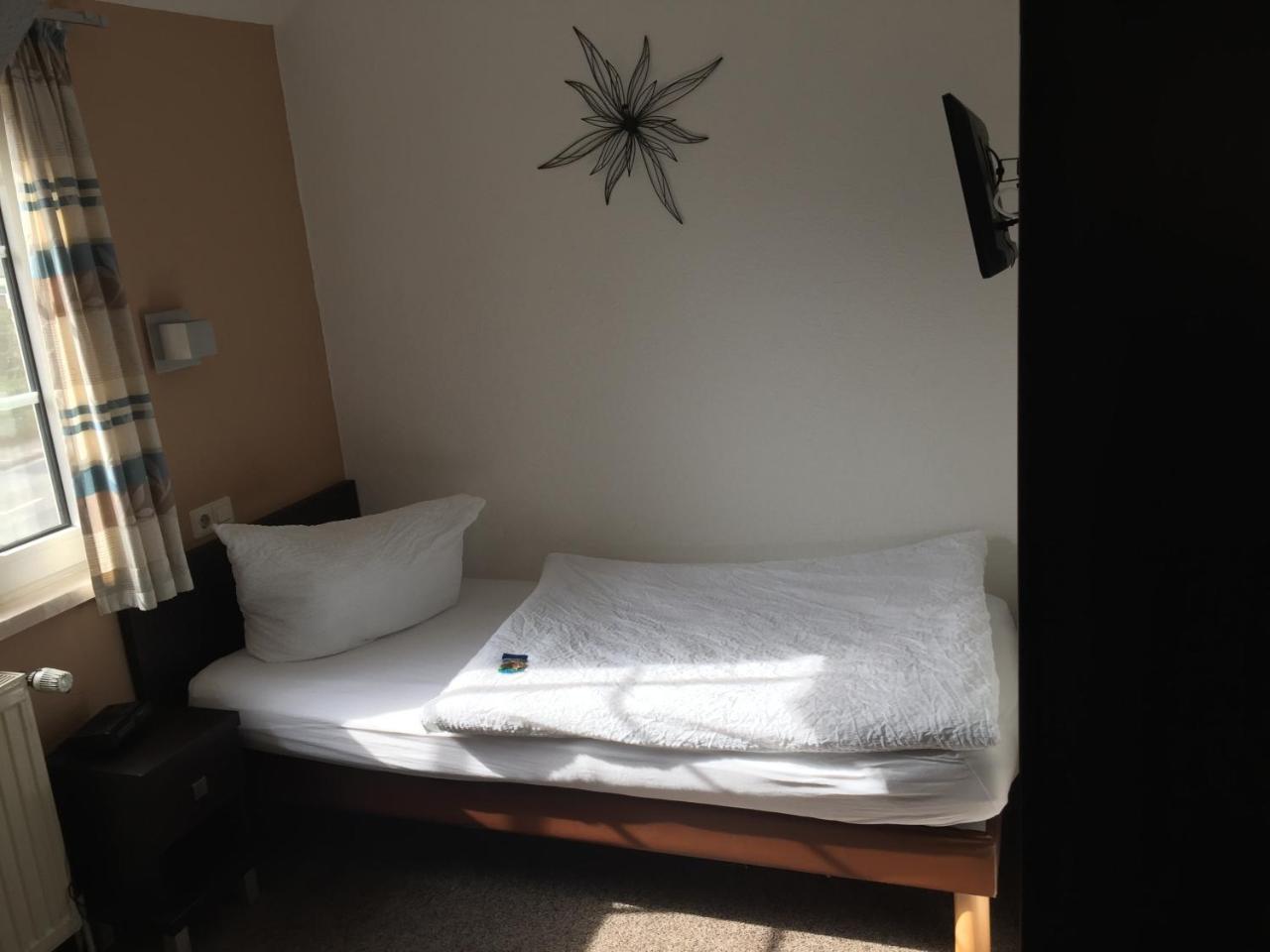 Hotel Wuelfers Gasthaus Gross Ippener Ngoại thất bức ảnh